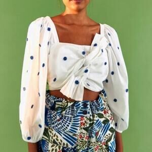 Farm Rio Anthro Women’s Blue Flowers Long Sleeve Twist Front White Crop Top Sz L